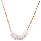 Necklace with Natural Pearls gold