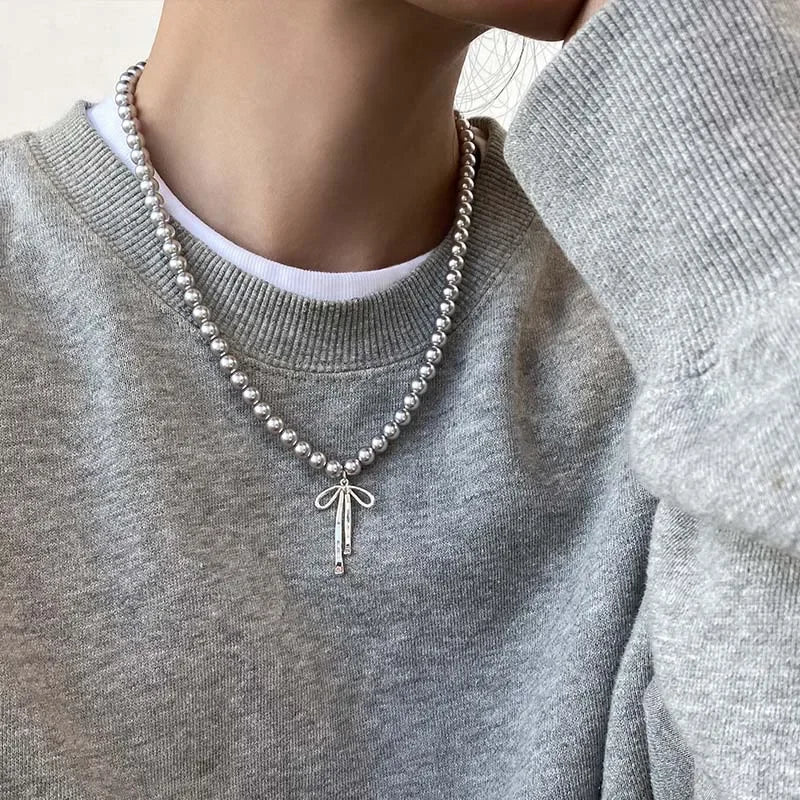 Pendant Necklace with Grey Pearls and Bow Tie 