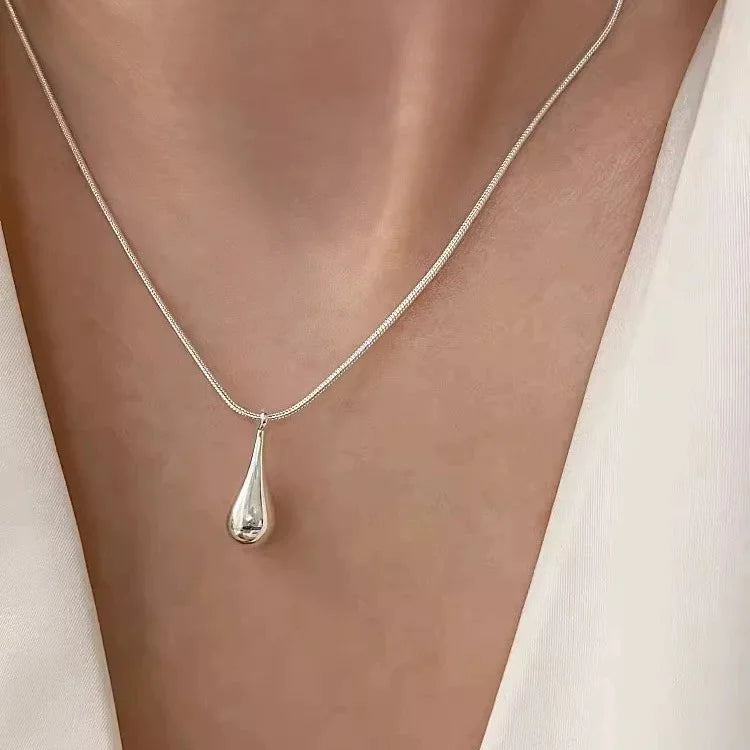 Fine Teardrop Silver Pendant Necklace