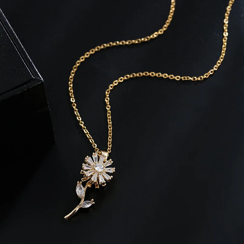 Anti-Stress Rotating Sunflower Flower Pendant Necklace Gold