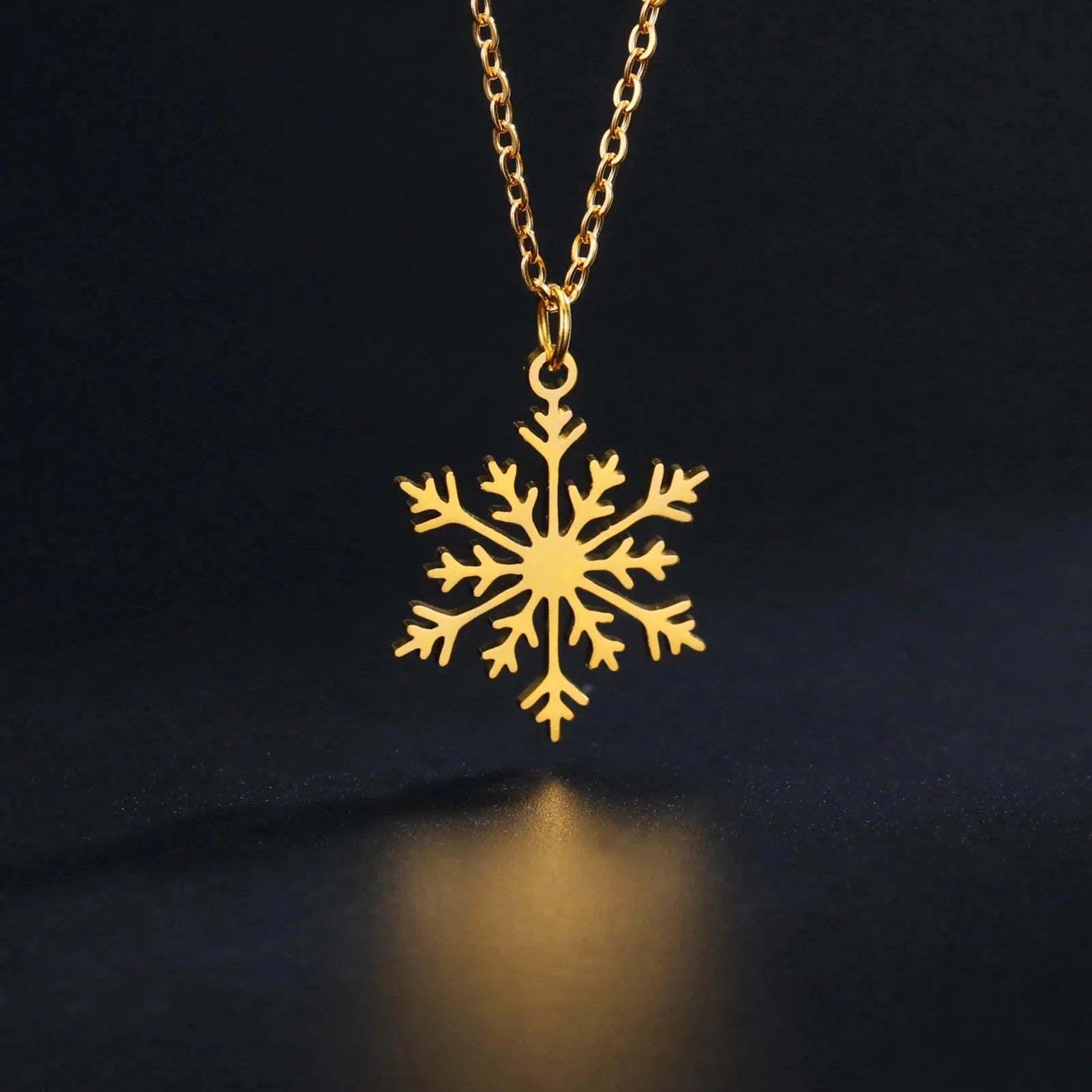 Snowflake Winter Pendant Necklace Gold