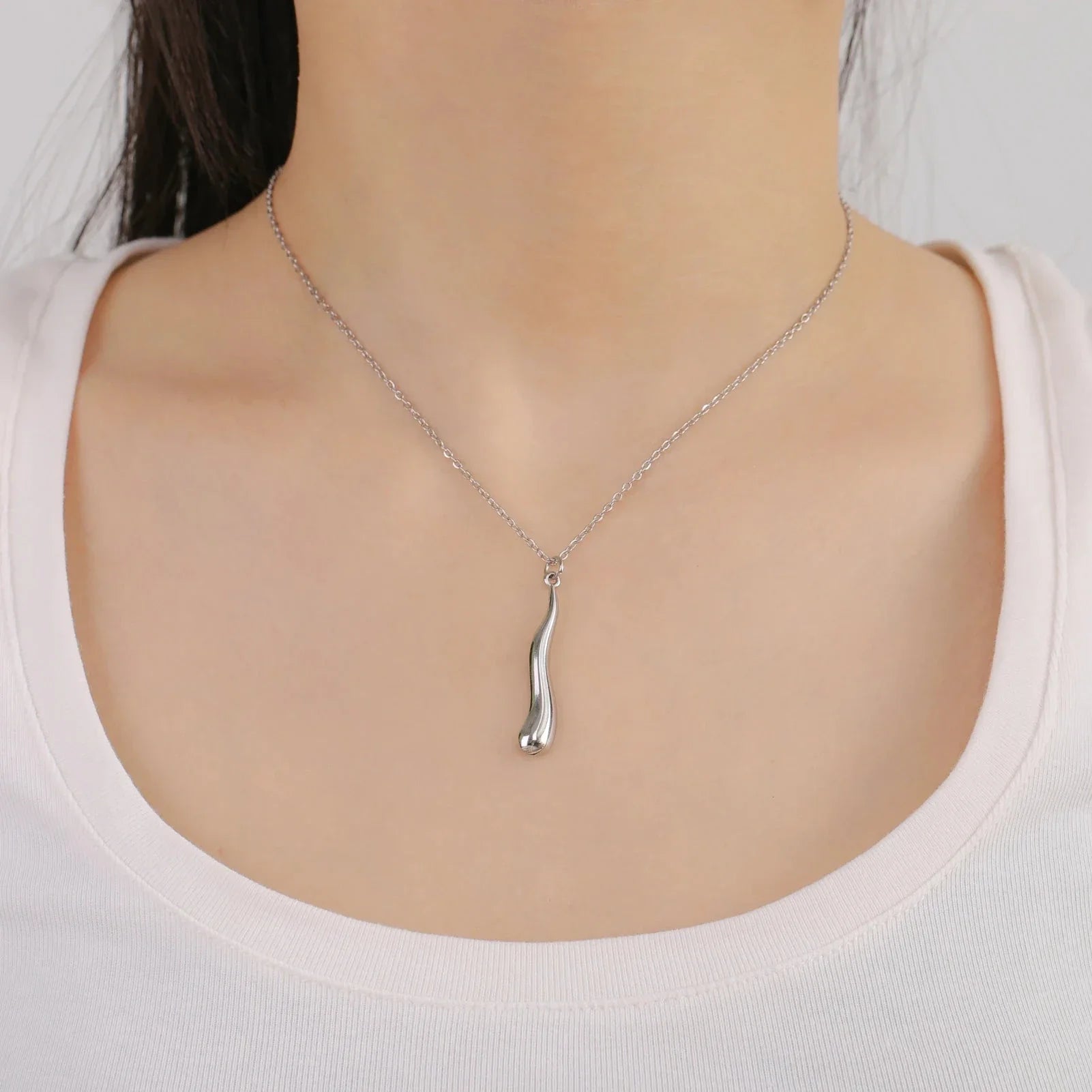 Asymmetrical Water Drop Pendant Necklace Silver