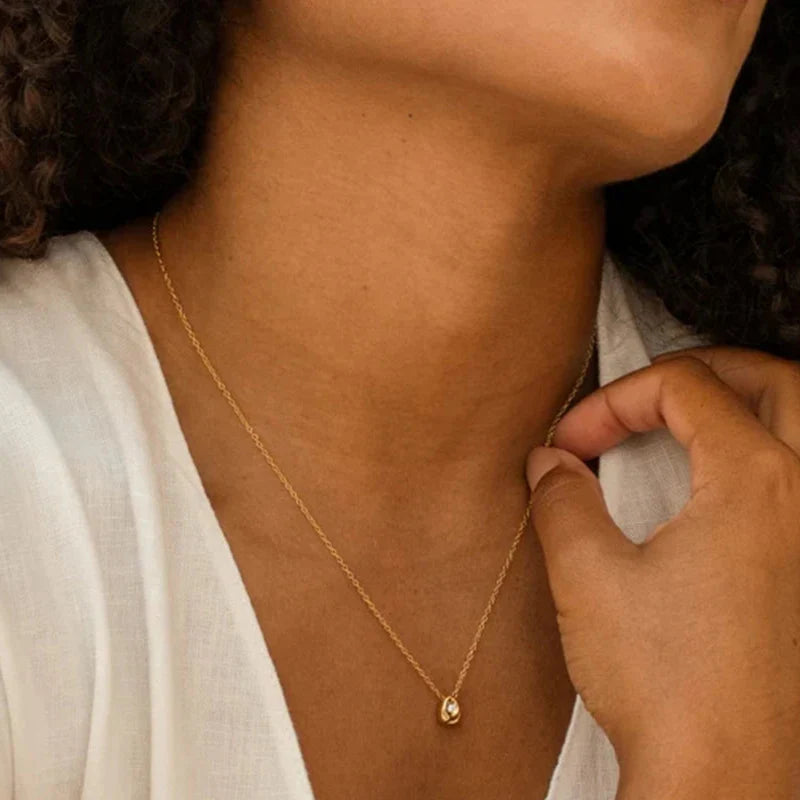 Water Drop Pendant Necklace with Zircon Pearl in gold