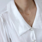 Fine Teardrop Pendant Necklace gold