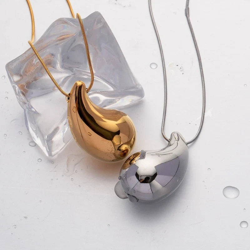 Large Water Drop Pendant Necklace silver