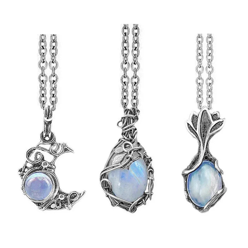 Vintage Moonstone Pendant Necklace a