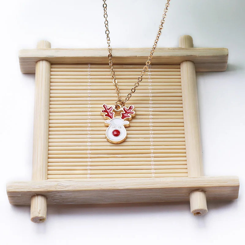 Snow Reindeer Christmas Pendant Necklace