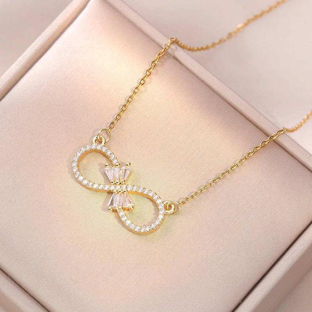 Women's Necklace with Infinity Zircon Pendant