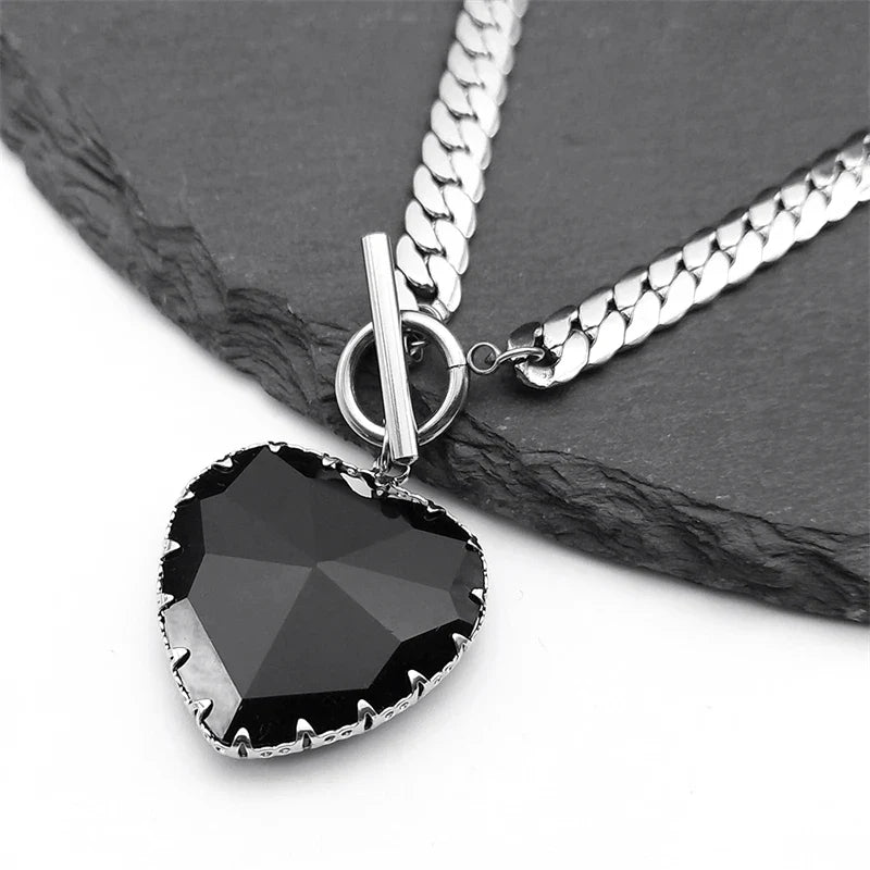Choker Necklace with Heart Pendant 1