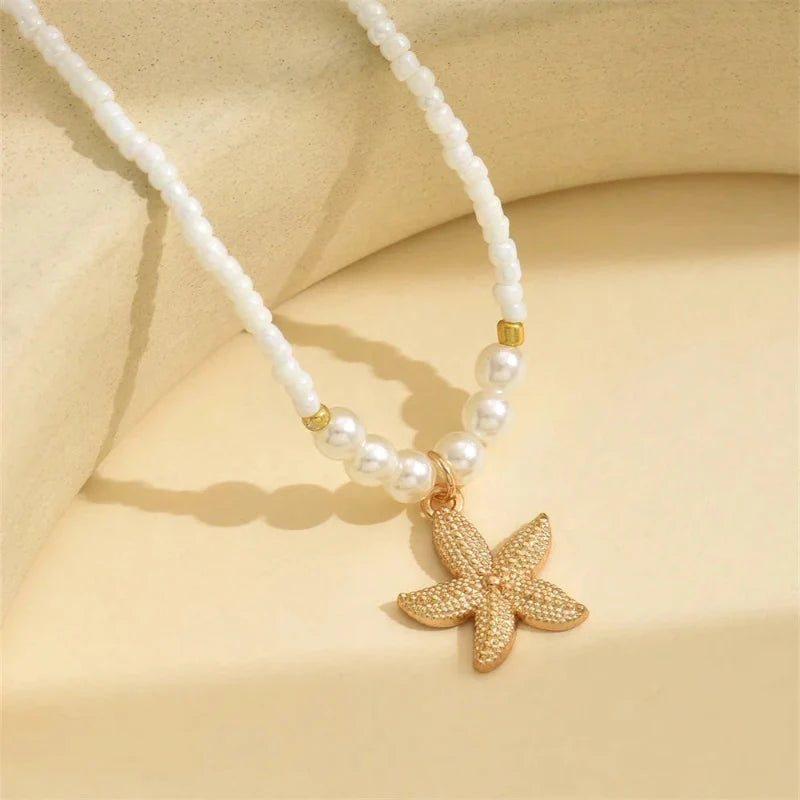 Choker Necklace with Seashell and Starfish Pendant