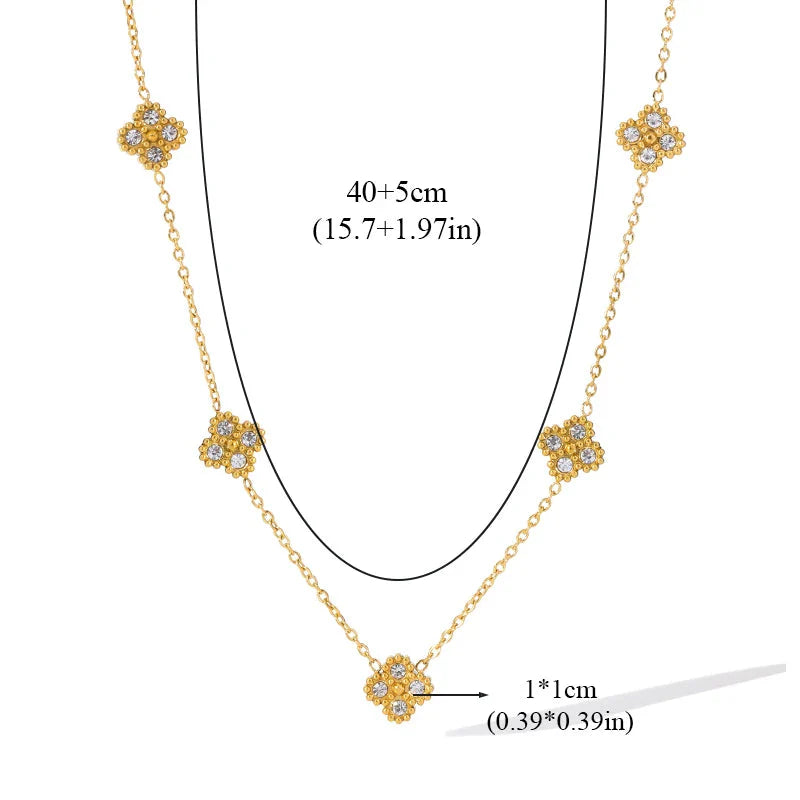 Necklace Choker with Four-Leaf Clover Pendants