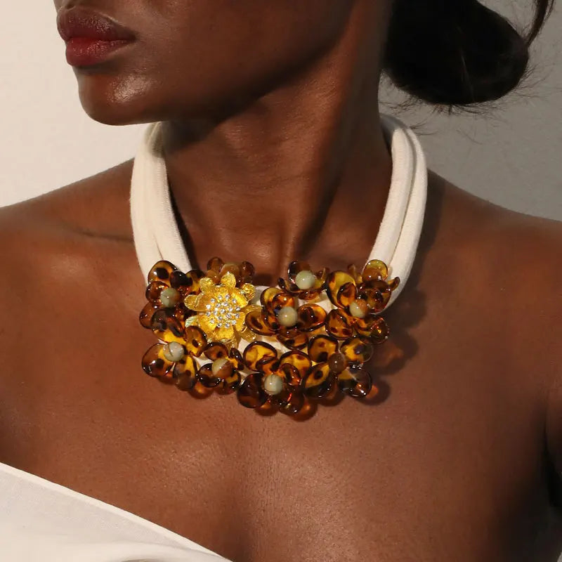 Ethnic Choker Necklace with Lovely Pendant