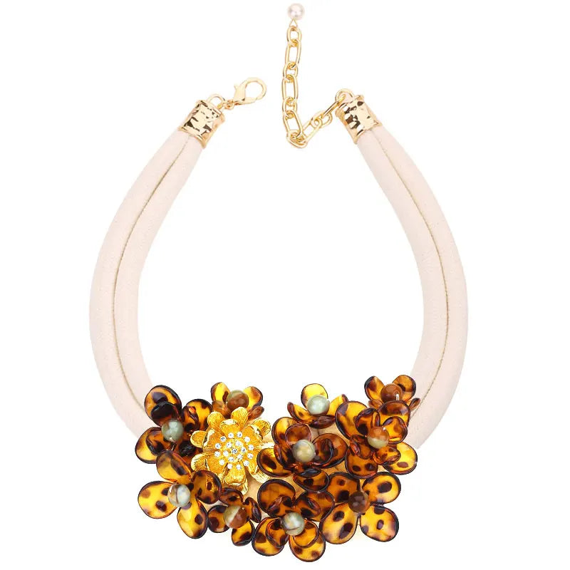 Ethnic Choker Necklace with Lovely Pendant