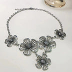 5-Petal Large Flower Pendant Choker Necklace