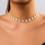 Daisy Flower Pendant Choker Necklace