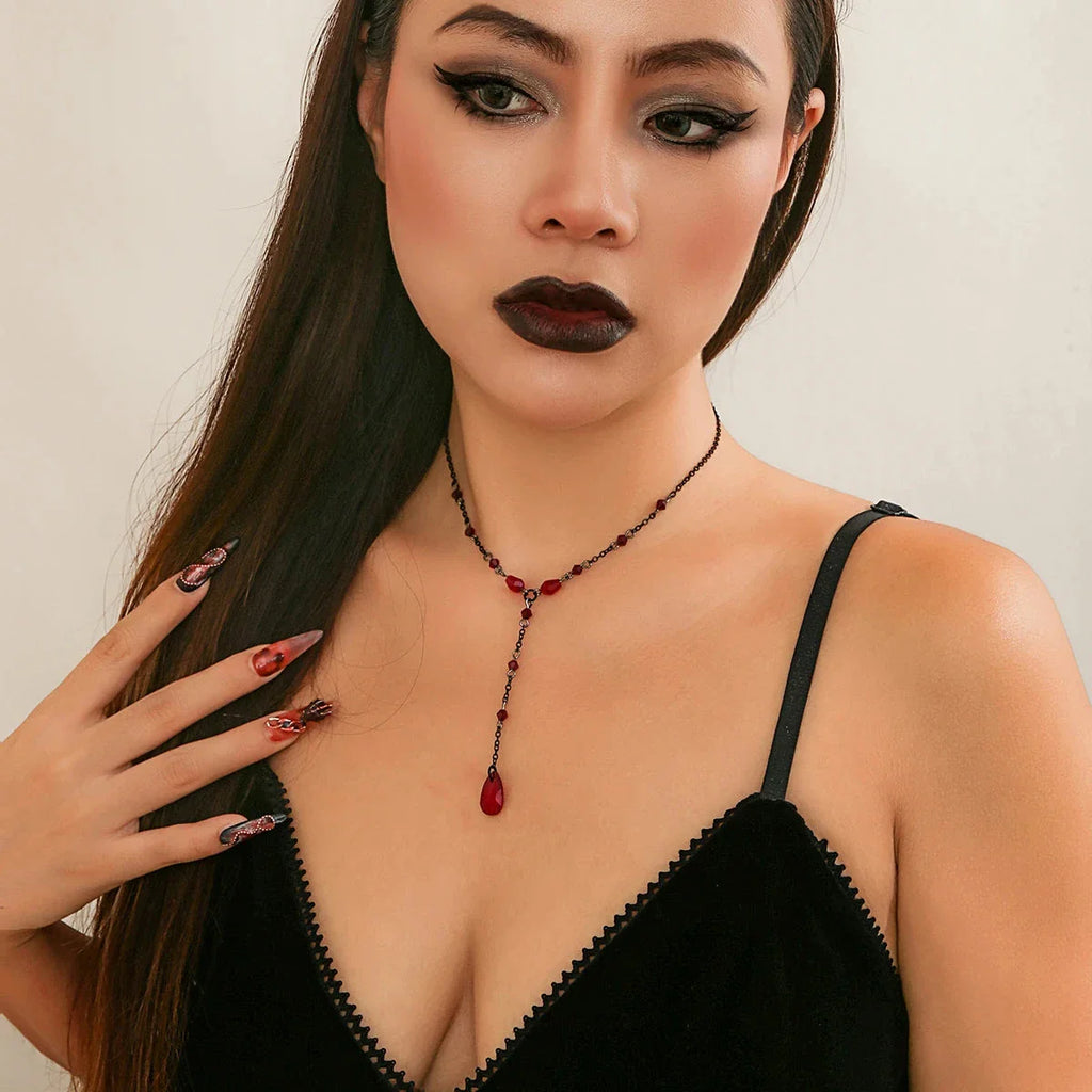 Choker Necklace Water Drop Pendant Gothic Style Black and Red