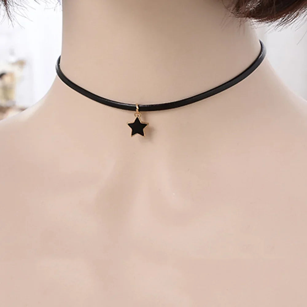 Women’s Choker Necklace Star Pendant 1