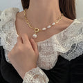 Retro-Style Choker Necklace with White Pearl Pendants