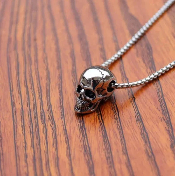 Skull Necklace Silver