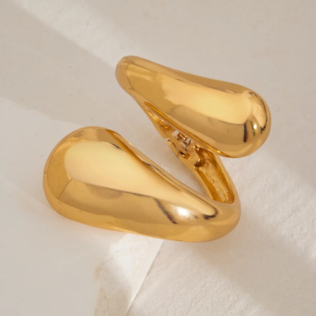 Large Water Drop Cuban Link Bracelet gold