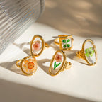 Large Flower Ring in Transparent Frame