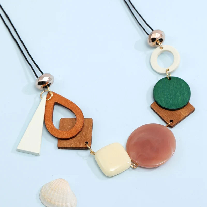 Asymmetrical Bohemian-Style Pendant Necklace Pink