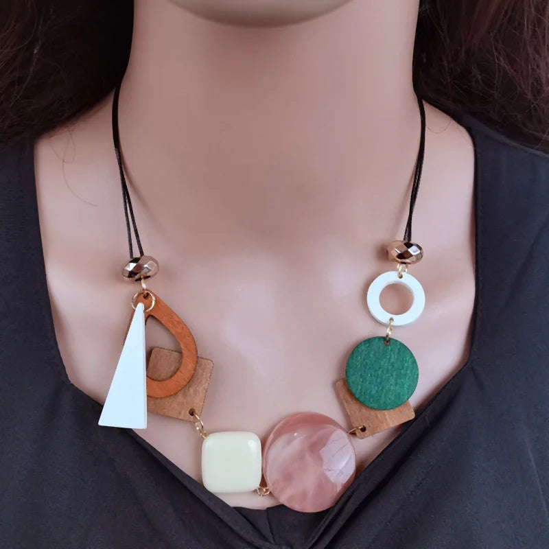Asymmetrical Bohemian-Style Pendant Necklace Pink