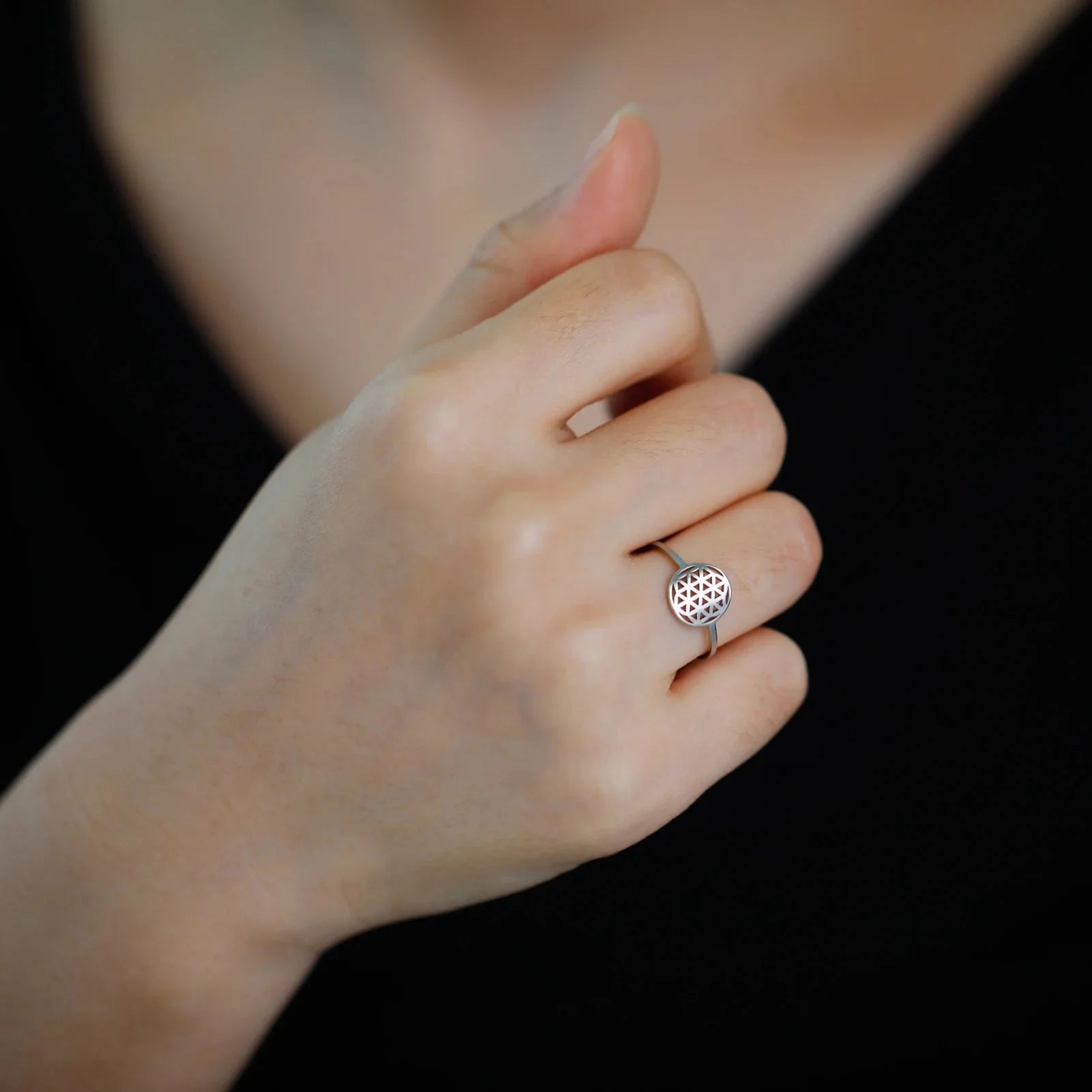 Small Women's Life Flower Ring in Silver