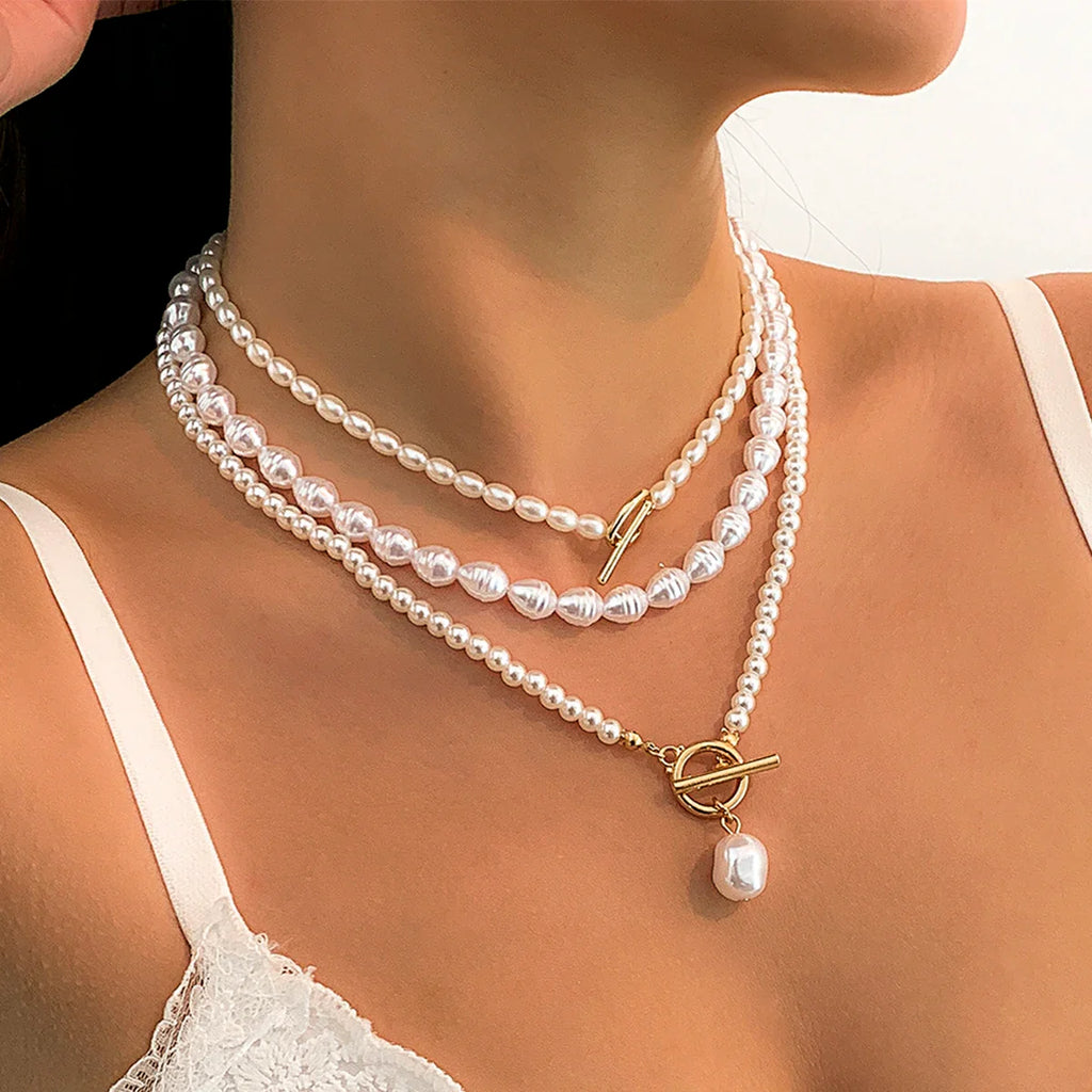 Set of 3 White Pearl Necklaces